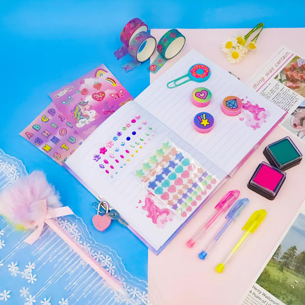Journal intime licorne pour filles avec serrure et clés, ensemble de papeterie licorne avec agenda, timbres, autocollants, stylos, journal licorne cadeau d'anniversaire pour filles de 4 à 12 ans