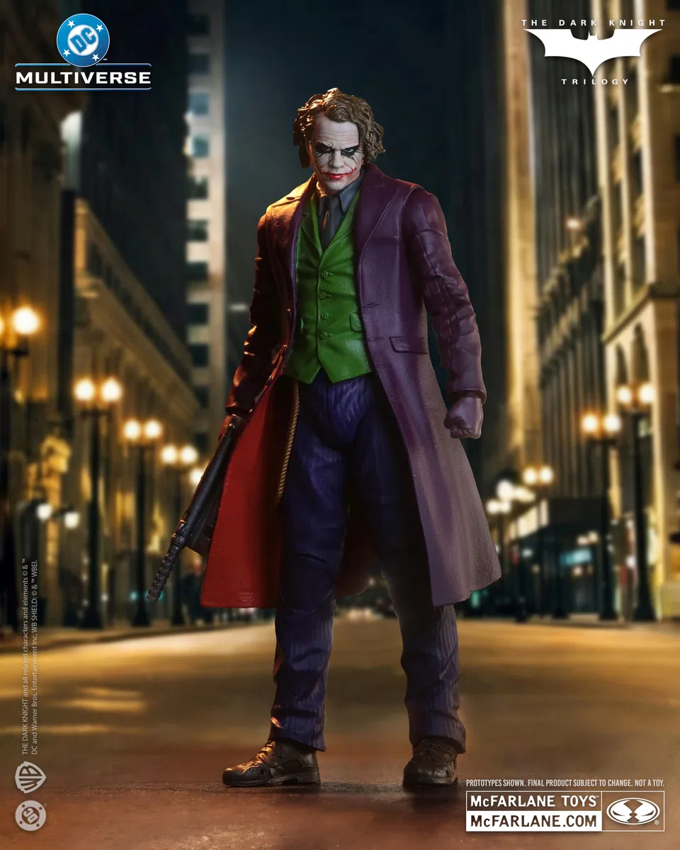 McFarlane -DC Theatrical Deluxe 7in - Joker Dark Knight