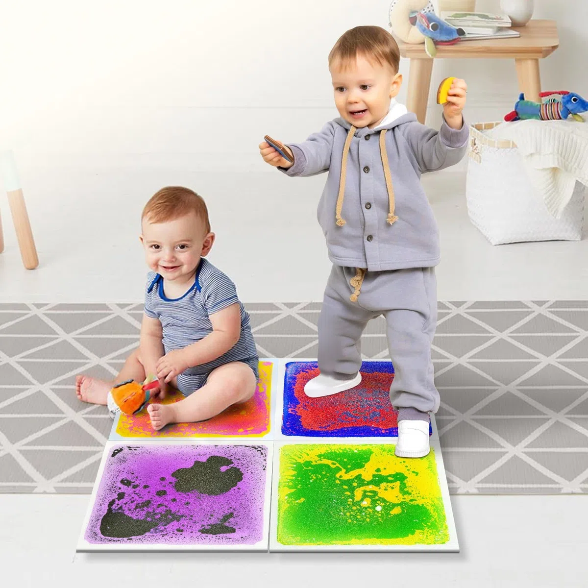 VIRTUENITY Lot de 4 dalles de sol sensorielles liquides - 30 x 30 cm - Colorées - Pour salles de jeux, salle de classe, chambre à coucher et bureau.