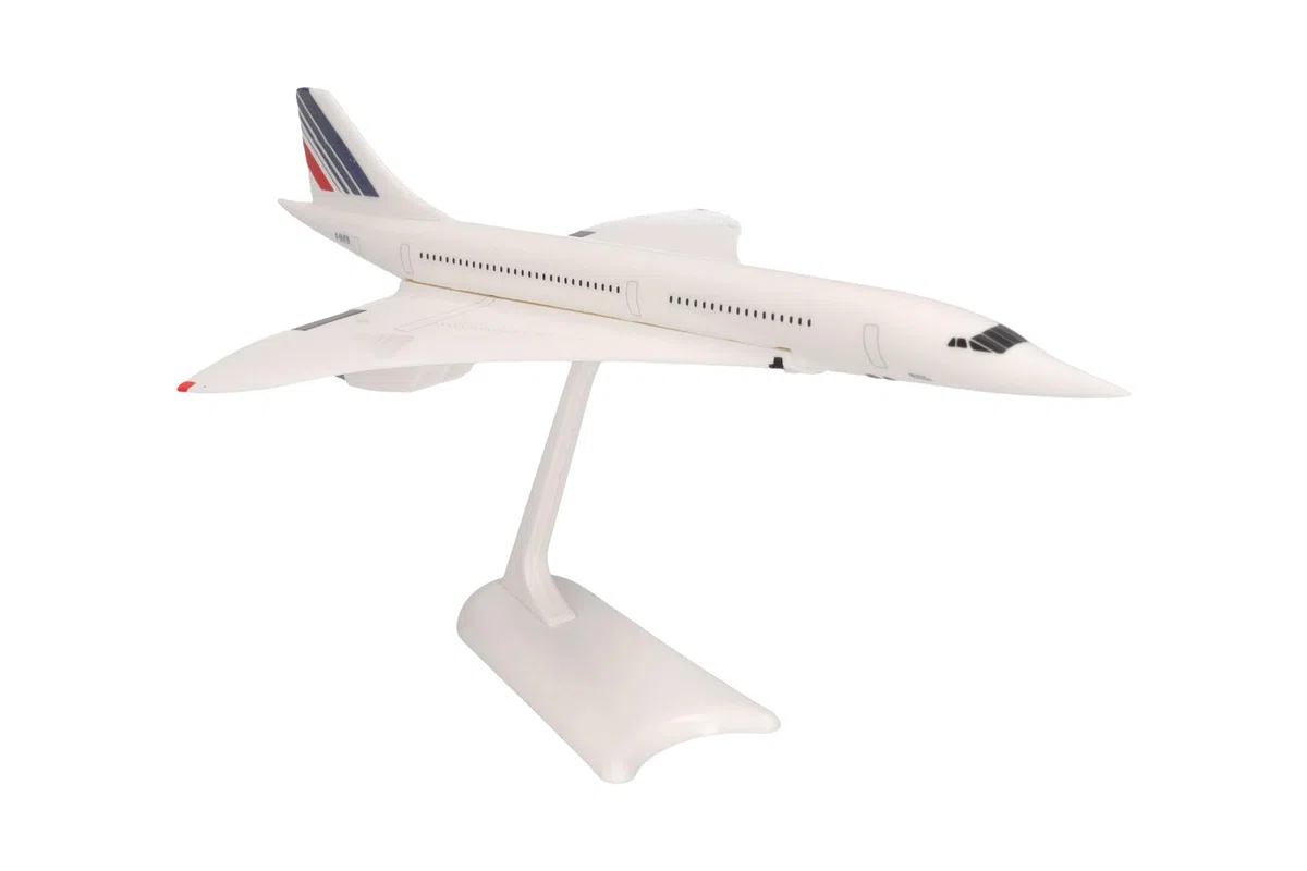 Herpa Maquette Avion Air France Concorde – F-BVFB, echelle 1/200, Snap-fit Model, pièce de Collection, d'avion avec Support, Figurine Plastique