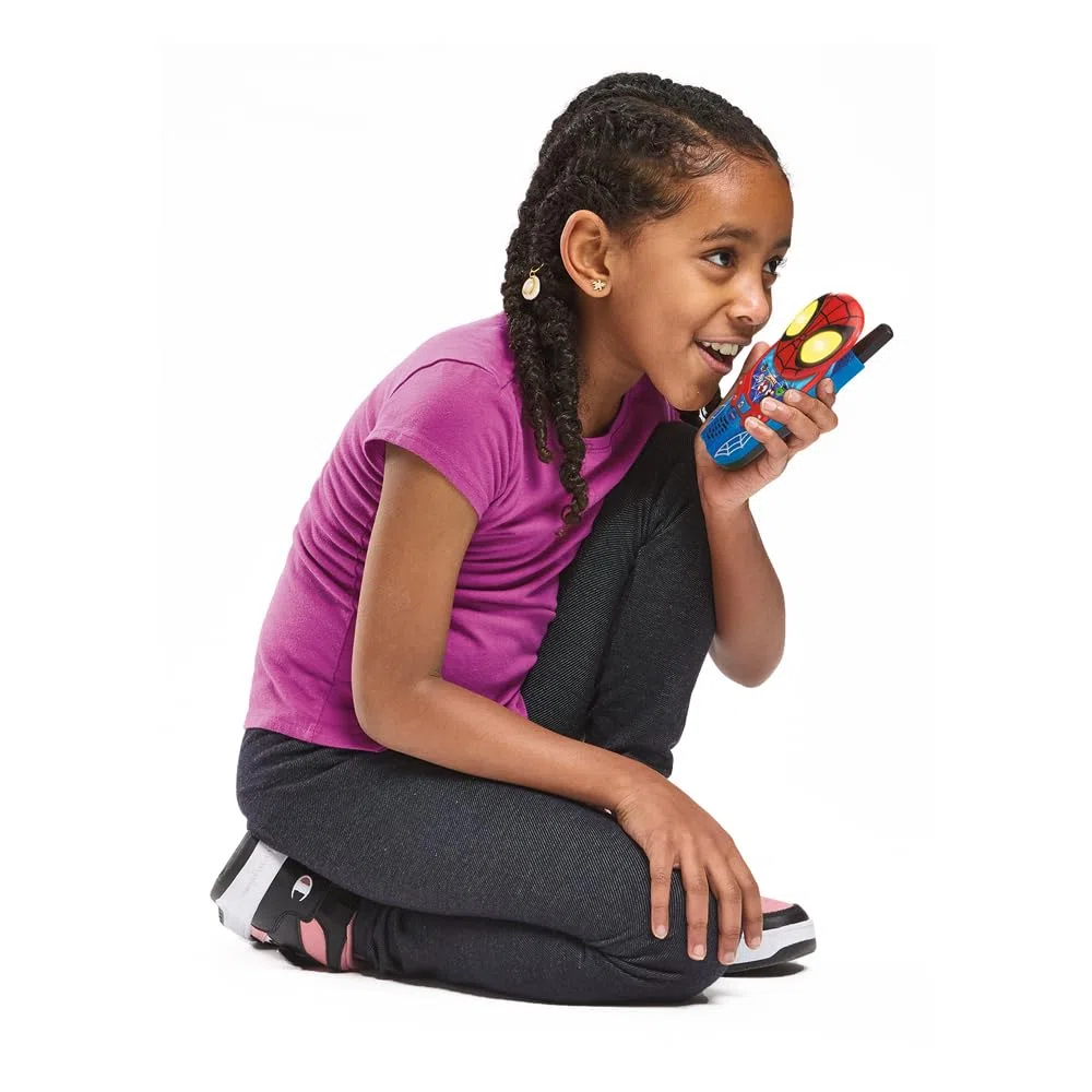 VTech - Talkies-Walkies Interactifs Spidey et Ses Amis - 2 Talkie Walkie Spidey/Spin - Communication Sécurisée, Jeux et Effets Lumineux - Cadeau Enfant de 3 Ans à 7 Ans - Contenu en Français