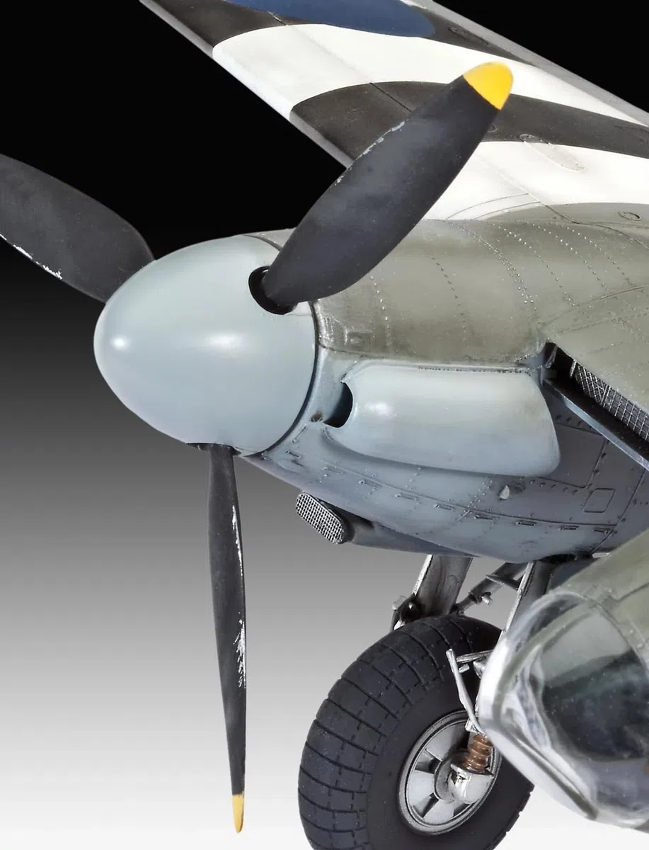 Revell - 04758 - Maquette - 2-Roues - Mosquito MK.iv