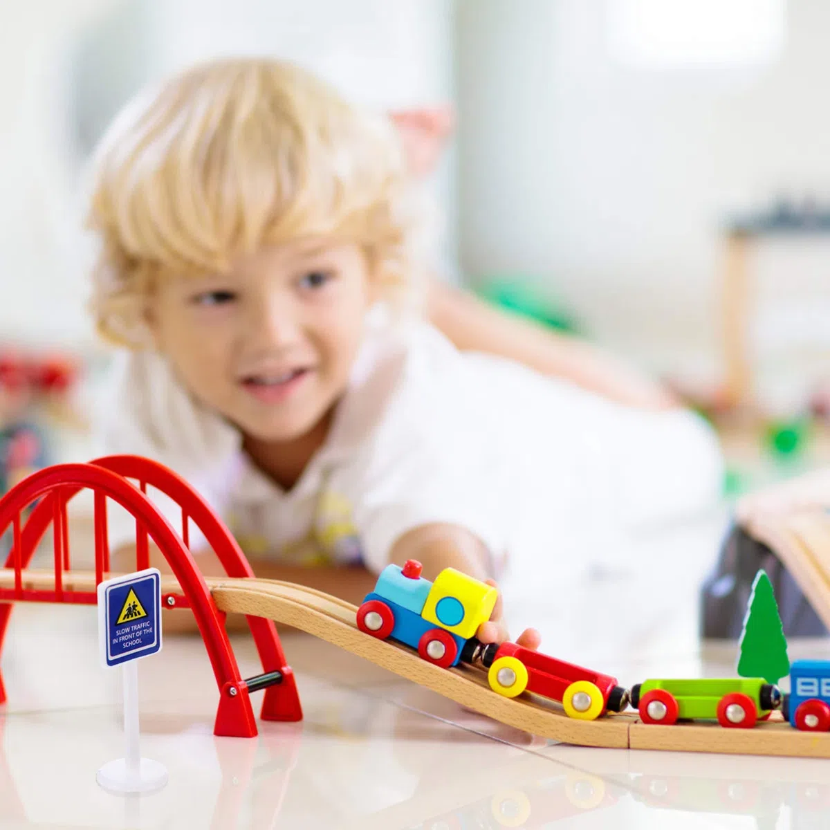 Toyvian Jouet De Panneau De Signalisation Routière 168 Pièces Jouet Cognitif pour Enfants Apprentissage des Règles De Circulation Et De La Sécurité Jeu Interactif Parent-Enfant