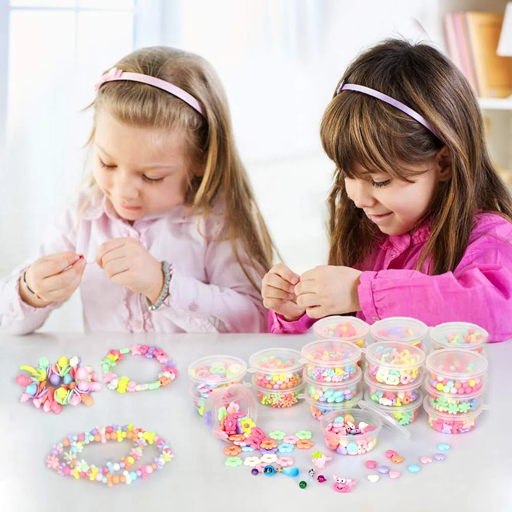 Enfants Bricolage Perles Set, 2000 Pièces Bracelet Perle pour Fabrication de Bracelets,Collier, Kit Fabrication Bijoux Jeux Bricolage pour Filles