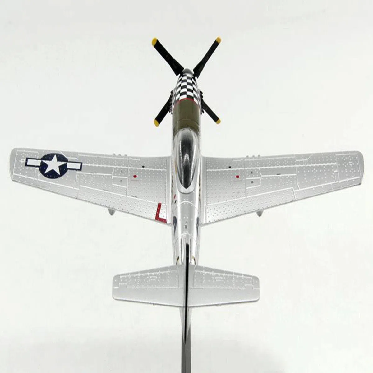 TECKEEN Modèle d'avion de chasse Mustang P-51 à l'échelle 1/72 en alliage moulé sous pression pour collection