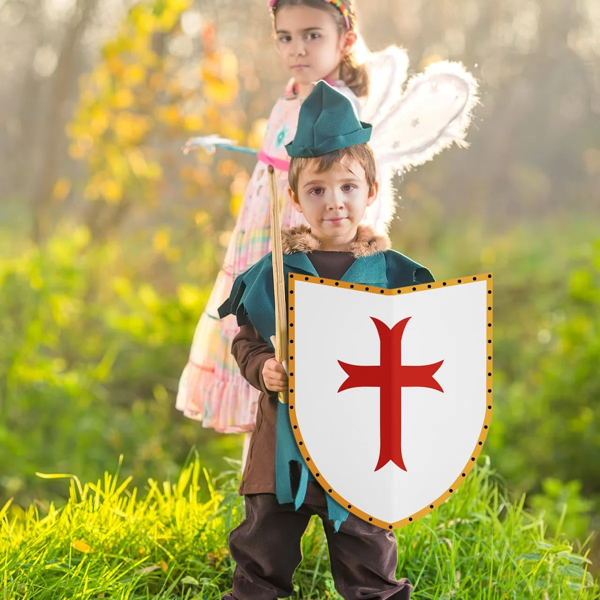 Vaguelly Diy Blanko - Panneau de cosplay léger pour enfants - Avec poignée - Pour travaux manuels, jeux de rôle - Accessoire de fête - Bouclier de protection chevalier - 40,6 x 30,5 cm