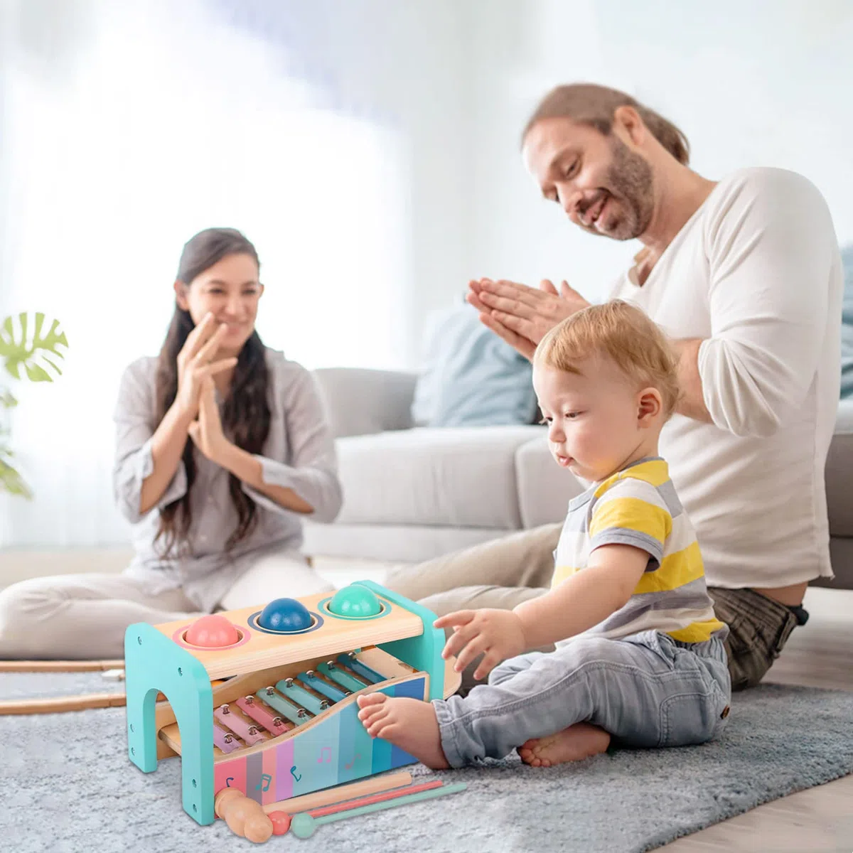 Banc à Marteler avec Xylophone Amovible et Balles-Jouet Musical en Bois Pound A Ball Toy avec Slide Out -Jouets Montessori et Musicaux Jouet d'Eveil Éducatif pour Enfants 1 2 3 Ans et Plus