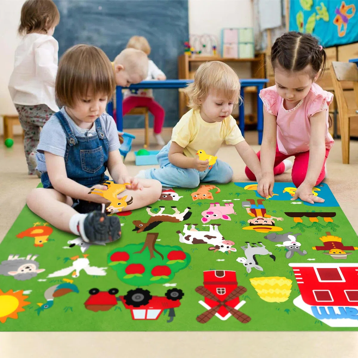 WATINC Felt Farm Story Board Set 38 pièces Animaux domestiques préscolaires Conte Flanelle Conseil bétail Apprentissage précoce Kit de Jeu éducatif Suspendu Jouets pédagogiques