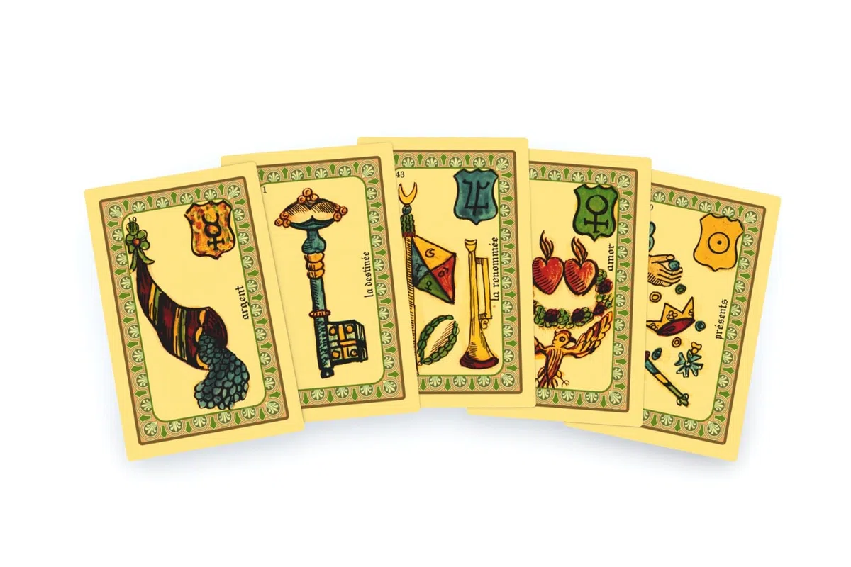 Dusserre - Oracle de Belline - Nouvelle édition - Coffret Classique - Jeu divinatoire de 53 Cartes richement illustrées - Cartomancie