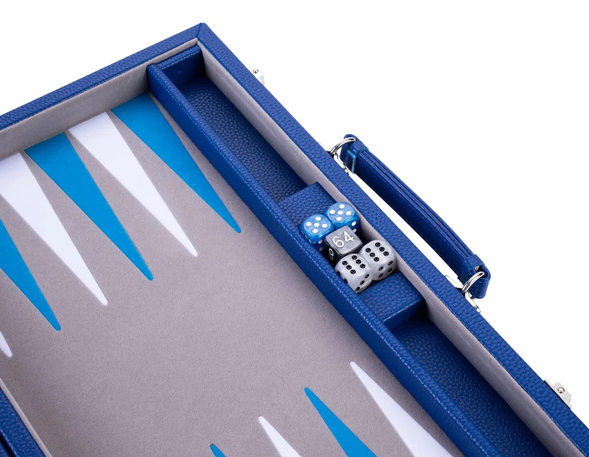 Engelhart - 250526 - Grand Backgammon 18 Pouces de Luxe (45,5 cm) - Bleu - Feutre Haute Qualité - Dés et Pions Nacrés - Valise Mousse et Simili Cuir - Jeu de Backgammon - 2 joueurs - A partir de 6 ans
