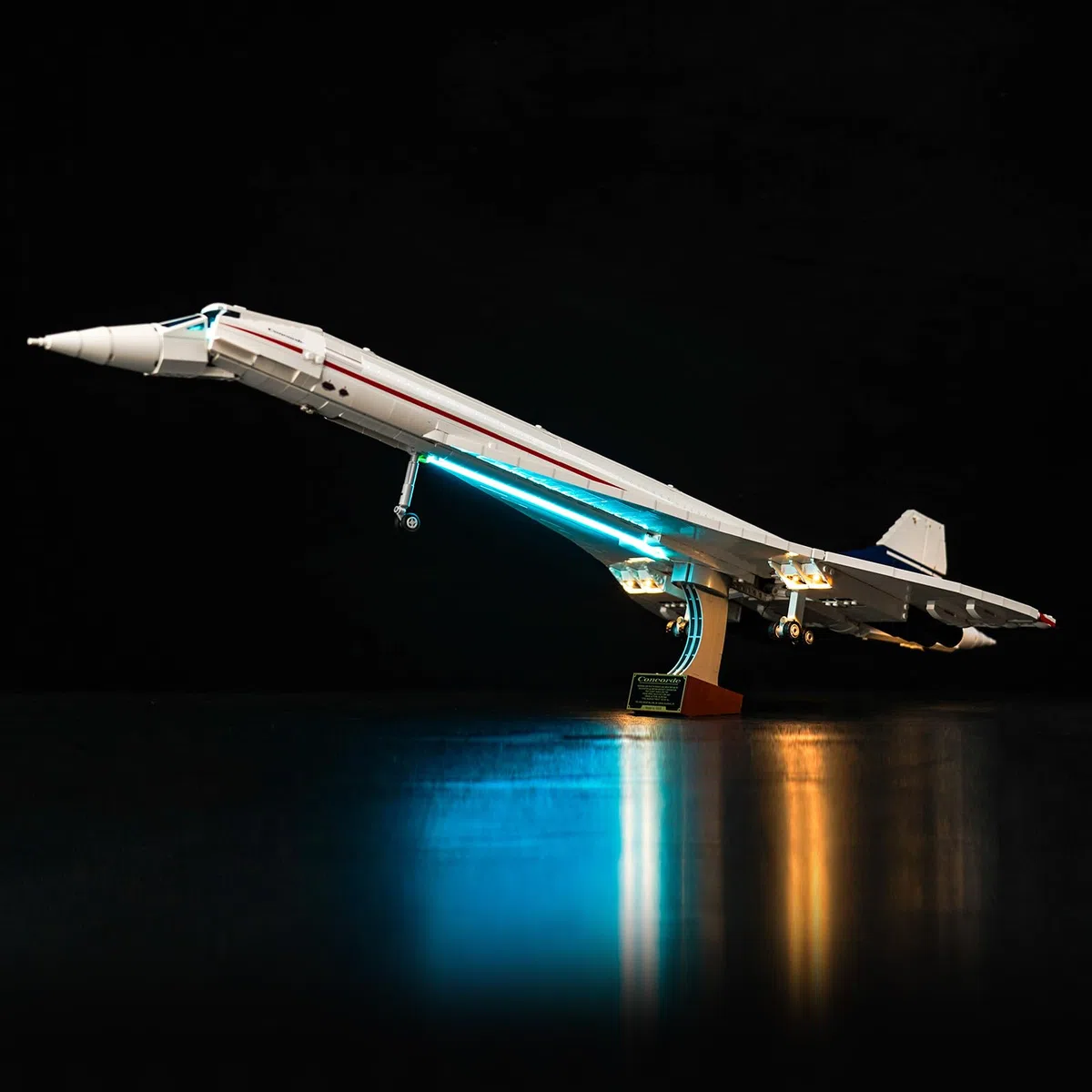 Kit d'éclairage LED compatible avec Lego 10318 Airbus Concorde (sans modèle), kit d'éclairage décoratif compatible avec Lego Concorde Creative Toy