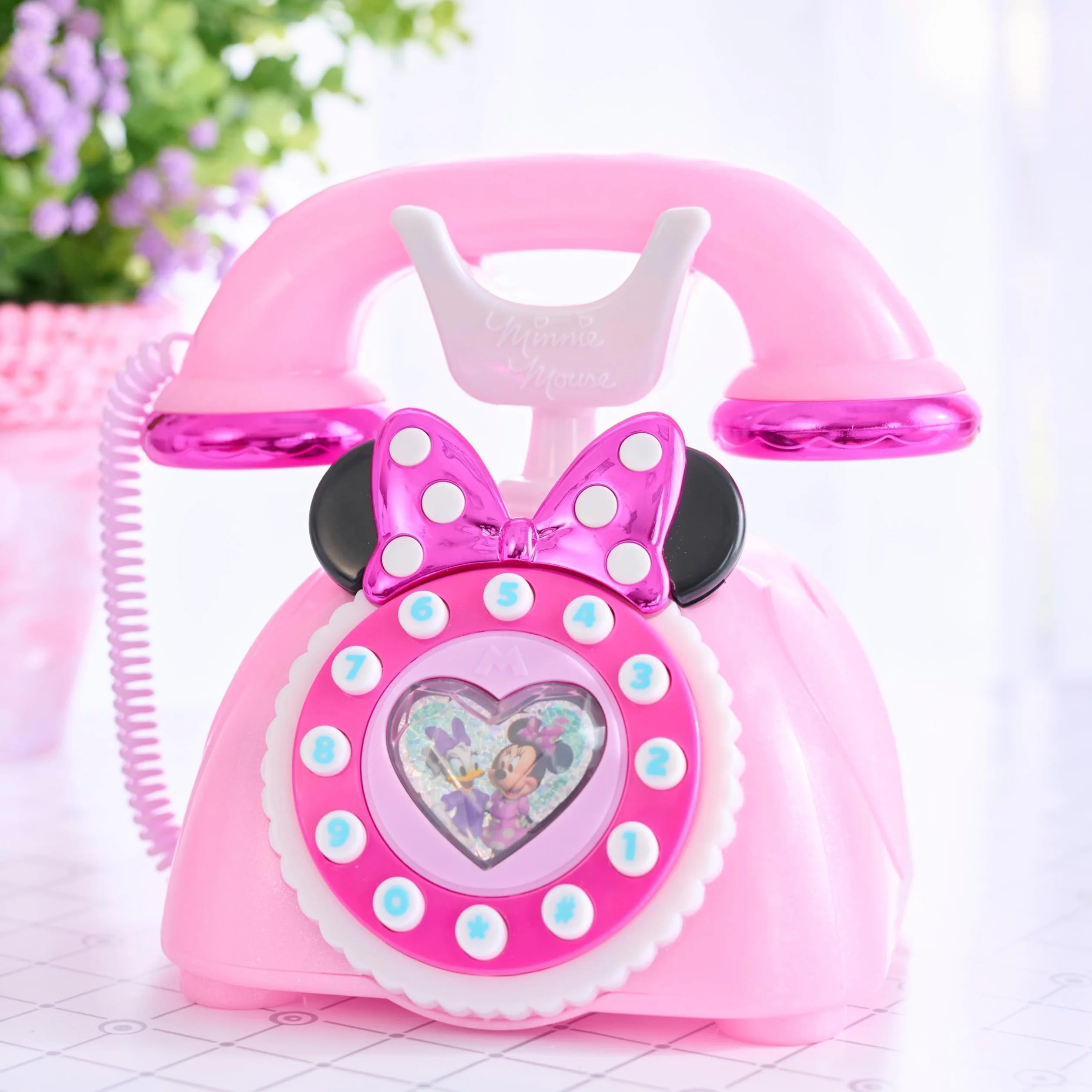 Just Play Téléphone à Cadran Minnie Mouse de Disney Junior avec Effets sonores et Lumineux, Jouets pour Enfants de 3 Ans et Plus