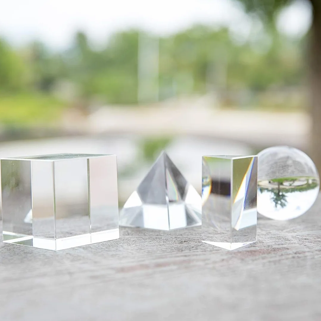 HDCRYSTALGIFTS Lot de 4 prismes optiques K9 de 50 mm avec chiffon de nettoyage pour enseigner, jouer, photographier