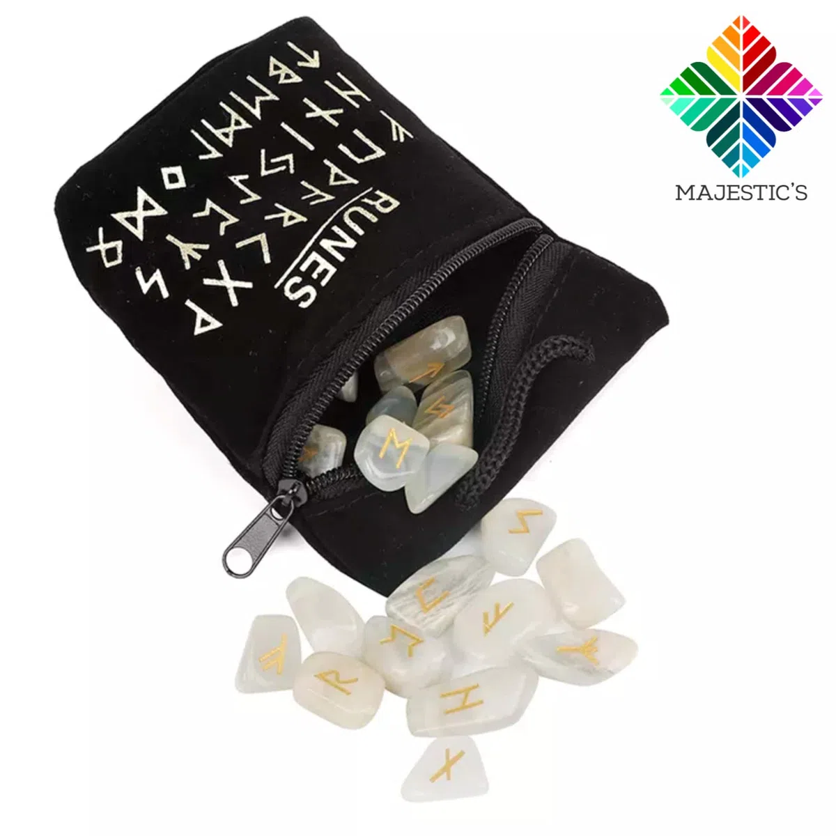 Majestic's Runes Divinatoires Vikings - Pack de 25 Runes en Pierre DE Lune Naturelles Gravées (2cm x 1cm) + Sac Noir + Ebook Pratique (PDF) - Alphabet Runique Futhark Parfait pour Divination, Voyance