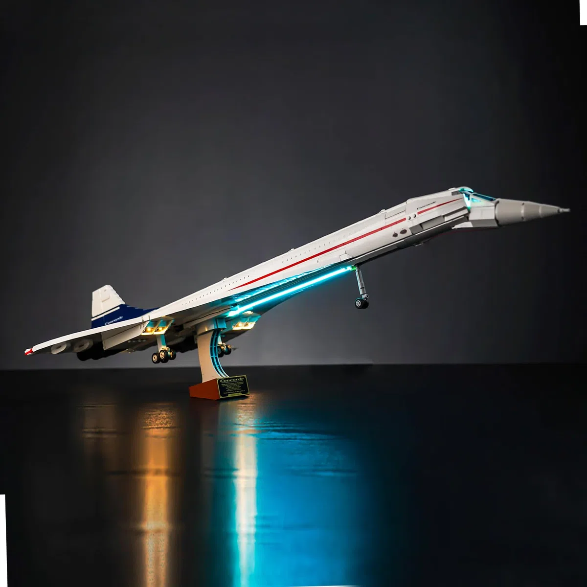 Kit d'éclairage LED compatible avec Lego 10318 Airbus Concorde (sans modèle), kit d'éclairage décoratif compatible avec Lego Concorde Creative Toy